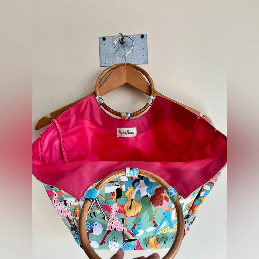 NEIMAN MARCUS Tote Purse Bag Fashion Diva Model Ladies Bamboo Handles MCM Chic - Picture 5 of 13